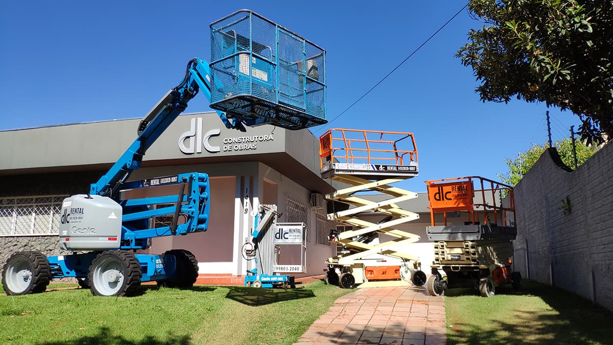 Plataforma elevatória DLC Rental — foto 4 da frota