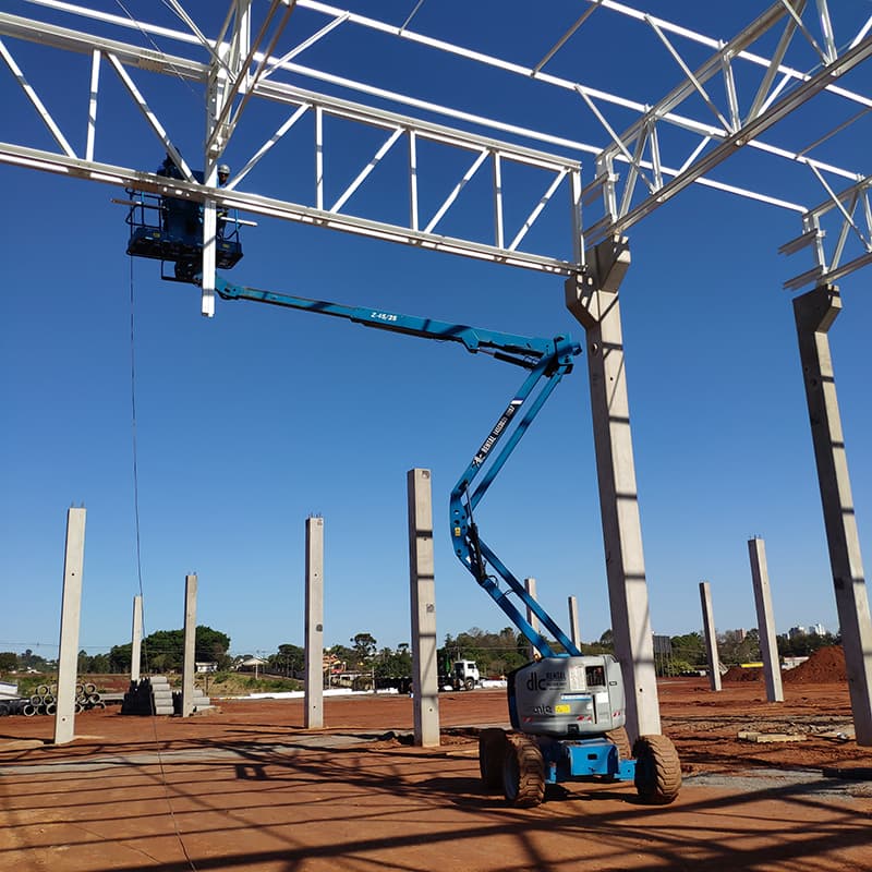 Plataforma elevatória DLC Rental — foto 13 da frota