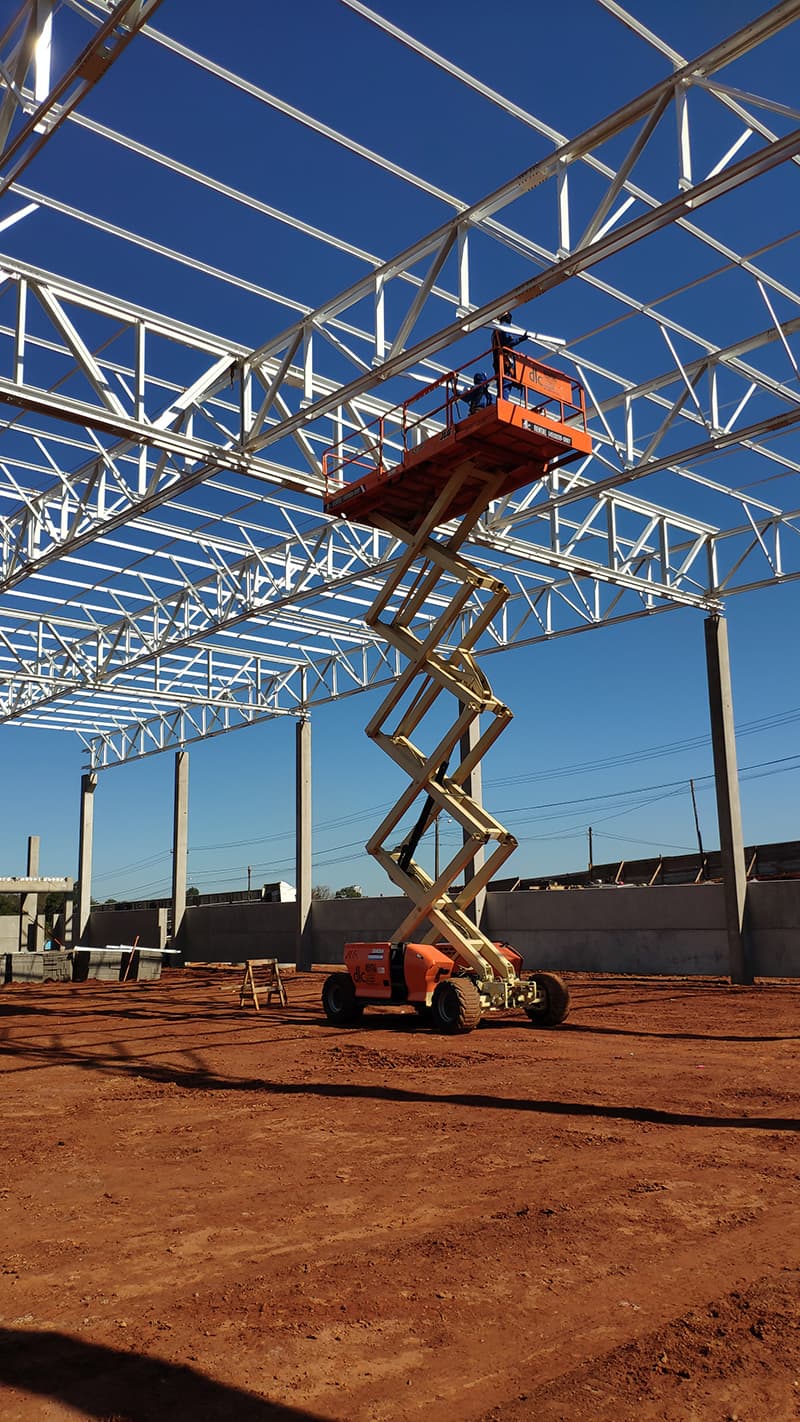 Plataforma elevatória DLC Rental — foto 15 da frota